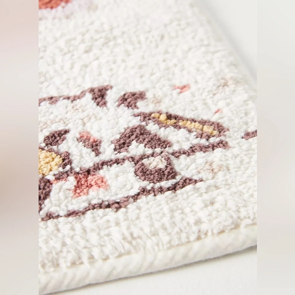 Tufted Jody Bath Mat